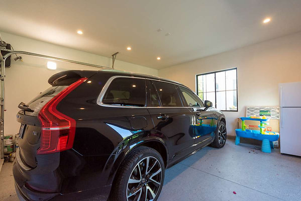 12980 garage 2