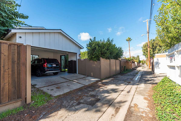 12980 garage 5