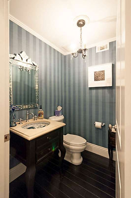 10698 bath 6