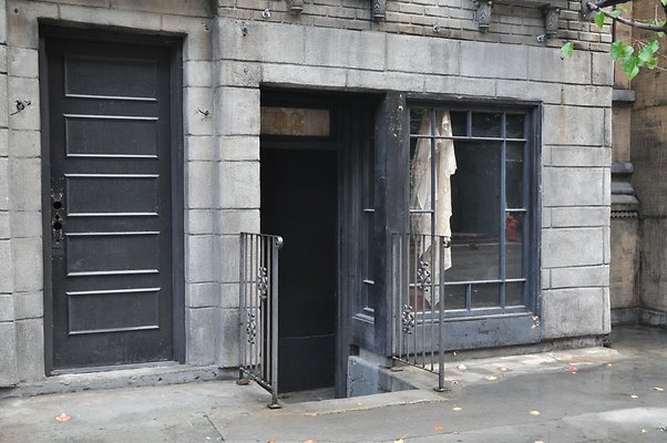 wb backlot 025