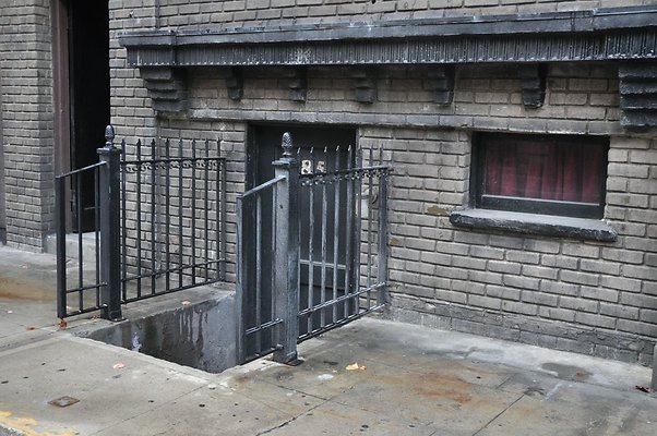wb backlot 036