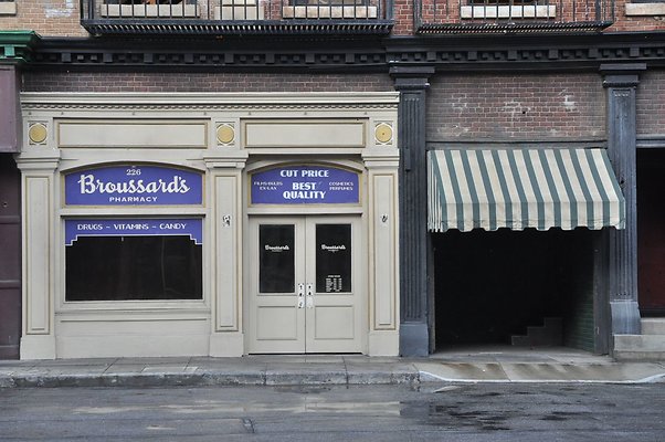 wb backlot 044