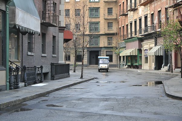 wb backlot 053