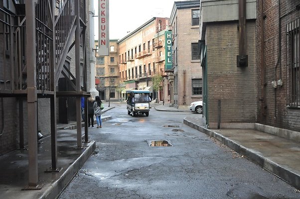 wb backlot 056