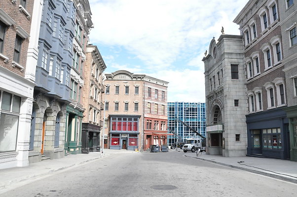 universal 079