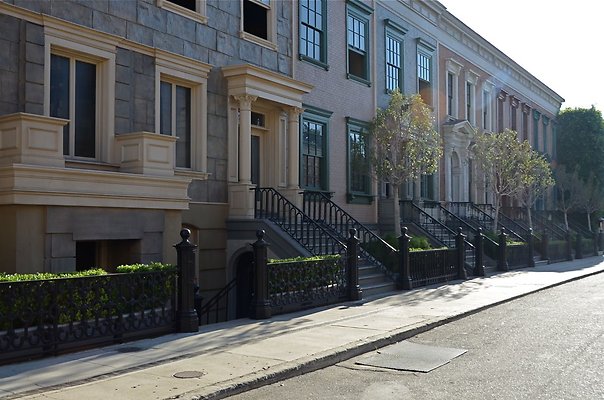 warner bros.-brownstone st. - 22