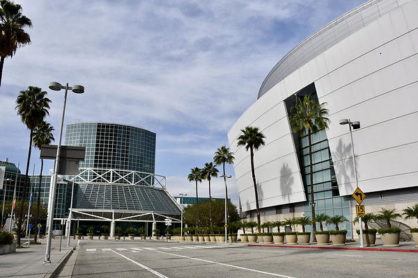 lacc west plaza 006