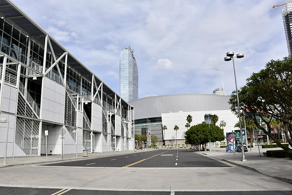 lacc west plaza 030