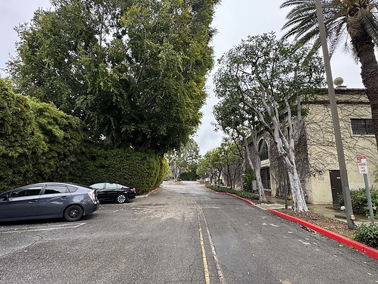 la river gardens 103