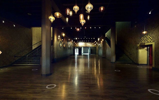 shrine promenade 001