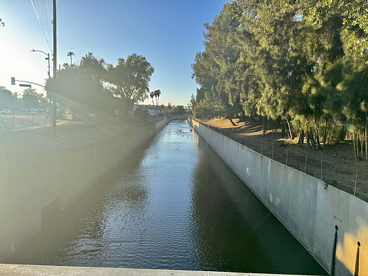 la river 4 010