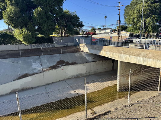 la river 2 012