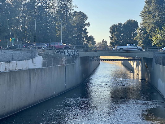 la river 3 021