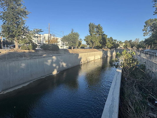 la river 3 010
