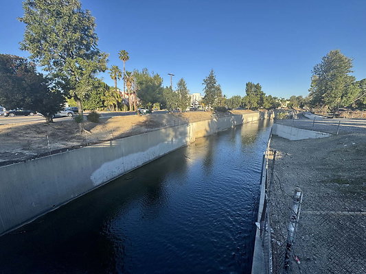 la river 3 008