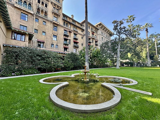 castle ext 011