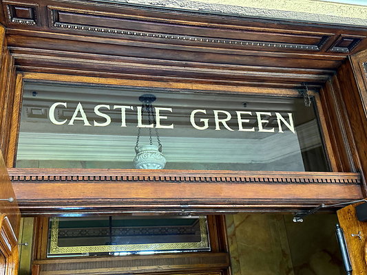 castle 1st 000a
