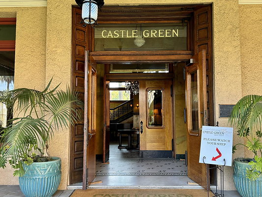 castle 1st 001