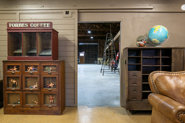 31-BowTrussWarehouse6756