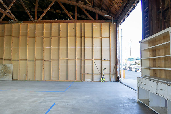 45-BowTrussWarehouse6770