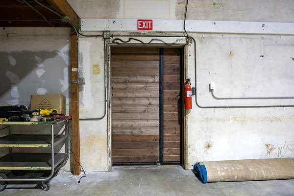 59-BowTrussWarehouse6784