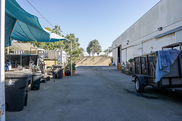 56-BowTrussWarehouse6781