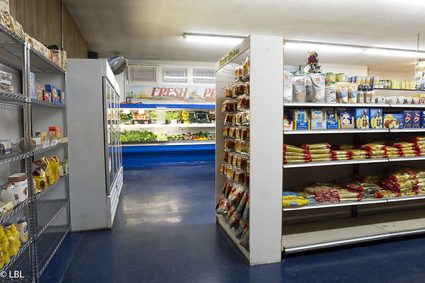 A Market-15