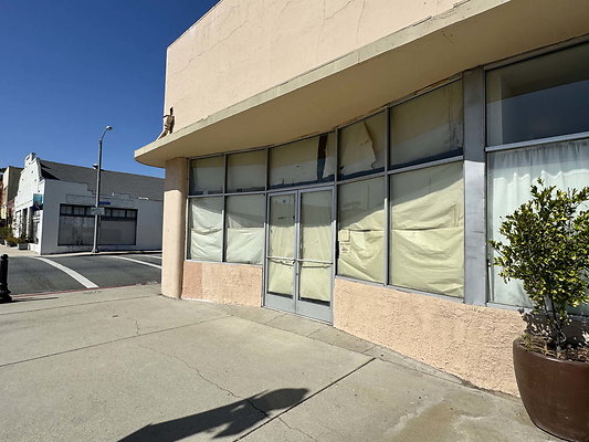 4952nd st  019