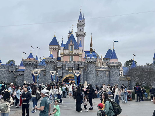 disneyland 056