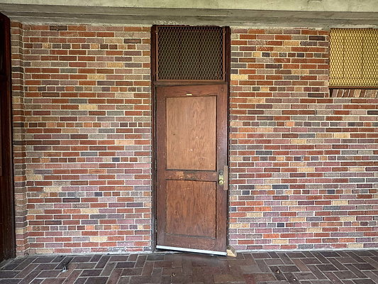 dorris place 064