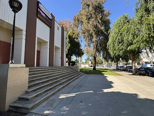 van nuys 020