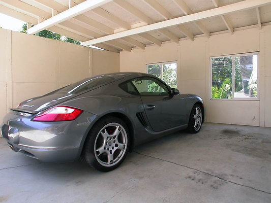8586 garage 1