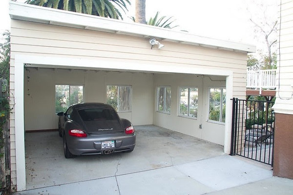 8586 carport 1