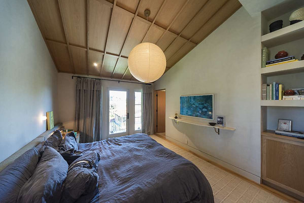 13678 bed 4