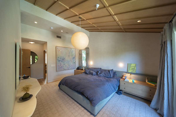 13678 bed 1
