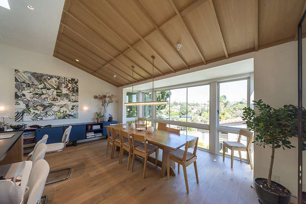 13678 dining 1