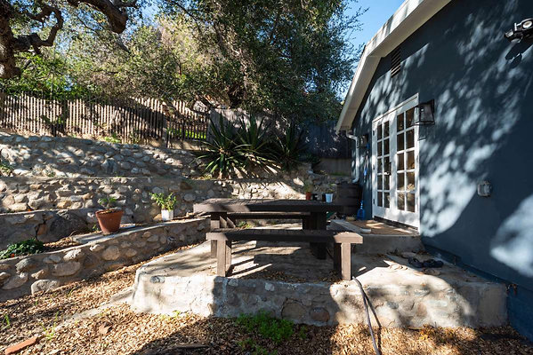 13158 patio 3