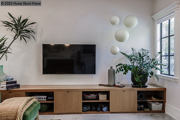 95guesthouse-living-room