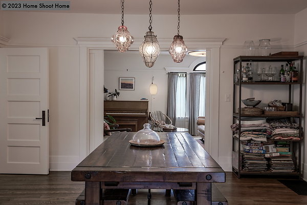 11dining-room-reverse