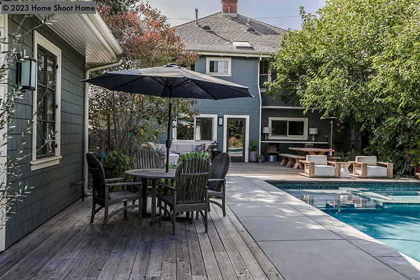 101guesthouse-patio