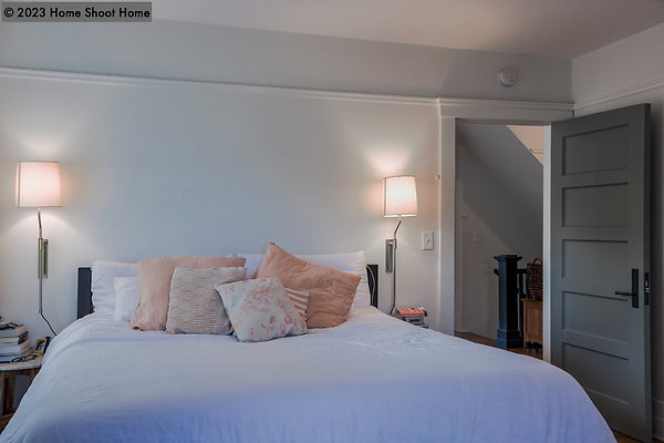 47master-bedroom-reverse