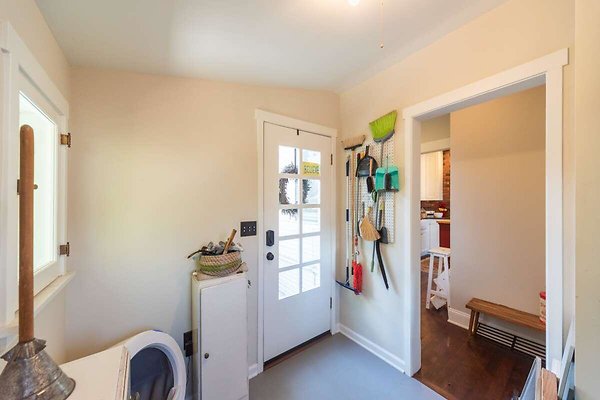 13919 laundry 2