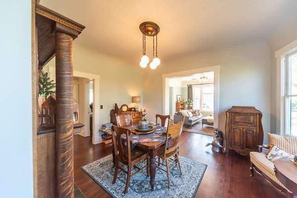 13919 dining 2