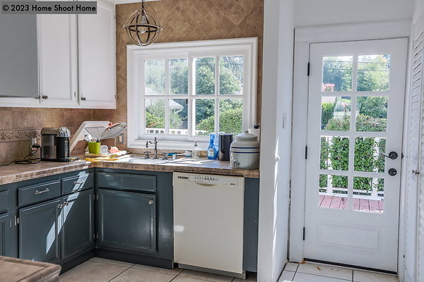 14kitchen-alt