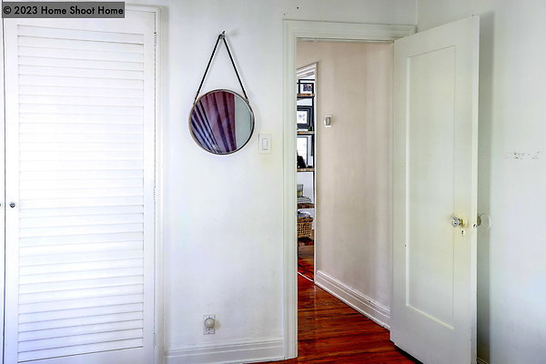 19bedroom1-reverse