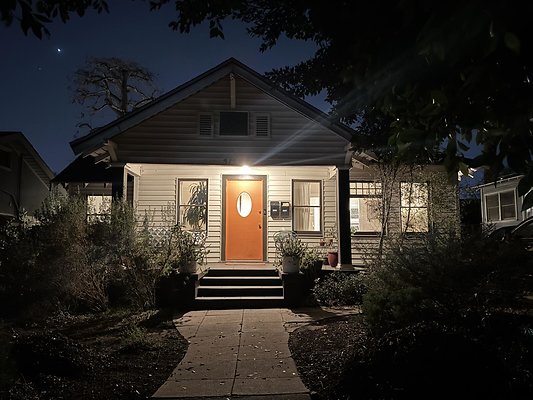 14001 porch 3
