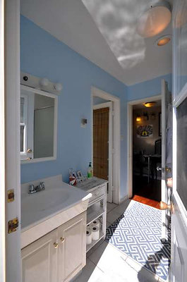 9836 bath 2