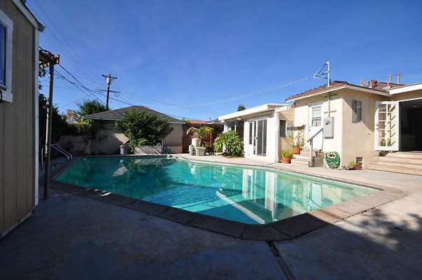 9836 pool 2
