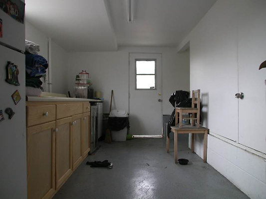 8163 laundry 2