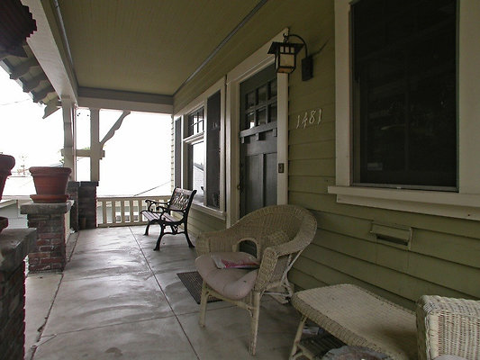 8163 porch 2